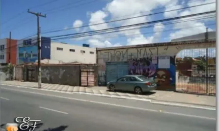 Terreno à venda na Avenida Dorival Caymmi, Nova Brasília de Itapuã, Salvador