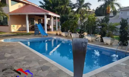 CASA PARA VENDA E LOCAÇÃO NO CONDOMÍNIO SAINT CLAIRE EM BOITUVA -SP