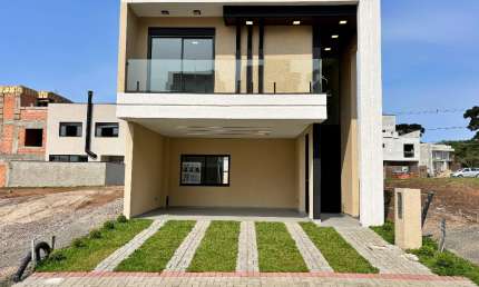 Sobrado a venda no Condomínio Life Garden em São Jose dos Pinhais