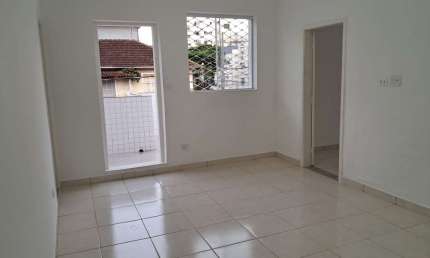 Casa com 3 quartos para alugar na Rua Teixeira de Freitas, 104, Campo Grande, Santos, 115 m2 por R$ 3.500