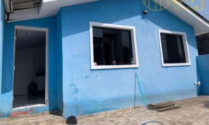 Casa com 3 quartos à venda na Rua do Sol, 57, Sítio Cercado, Curitiba