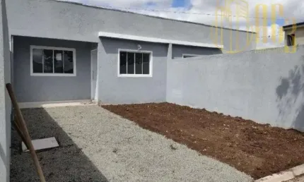 Casa à venda no Cajuru – 2 quartos e garagem para 3 carros