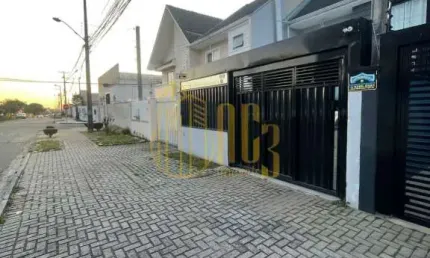 Casa com 3 quartos à venda na Rua Gustavo Schier, 660, Novo Mundo, Curitiba