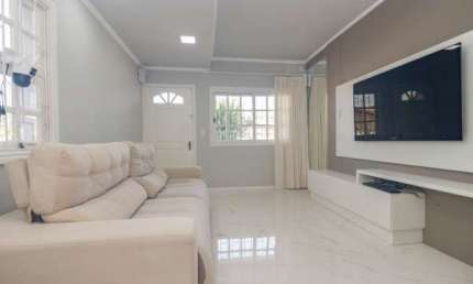 Casa com 2 quartos para alugar no Jardim Planalto, Porto Alegre 