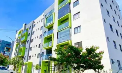 Apartamento 03 Quartos sendo um deles suíte - Vista Uvaranas