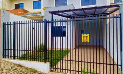 Sobrado 03 Quartos sendo um deles suíte - Prox. Max Atacadista Oficinas