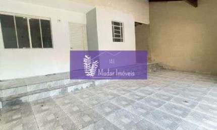 Encantadora Casa à Venda - Conforto e Praticidade em Excelente Localização!