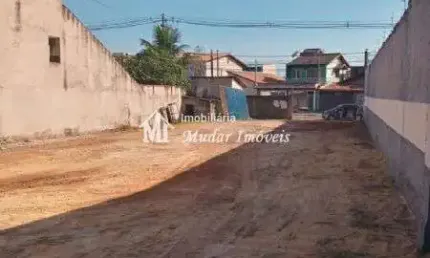 Terreno Comercial/Residencial de 500m² - Potencial Incrível para Seu Projeto!