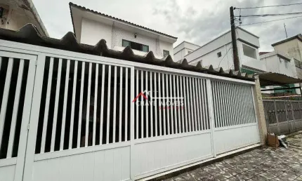 Sobreposta baixa 142m² à venda no bairro boqueirão em santos;