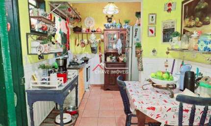 Sobrado com 3 dormitórios à venda, 220 m² por R$ 690.000,00 - Vila Matias - Santos/SP