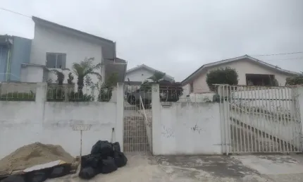 Casa com 6 quartos à venda na Rua Frederico Peter, 01, Pinheirinho, Curitiba