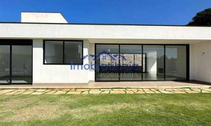 Casa à venda Cond. Palavra da Vida em Atibaia - Jd. Est. Brasil - 824m²