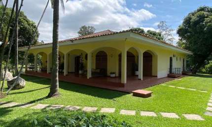 Sítio à venda - Campos de Atibaia em Atibaia - 95000m²