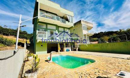 Casa à venda Cond. Santa Fé em Joanópolis com acesso a Represa - 1250 m²