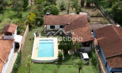 Chácara com lago e piscina à venda em Piracaia - Bairro Fortaleza - 3.000m²