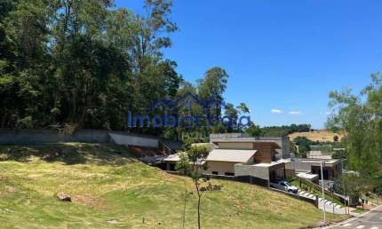 Terreno à venda no Cond. Quintas da Boa Vista em Atibaia - 600m²