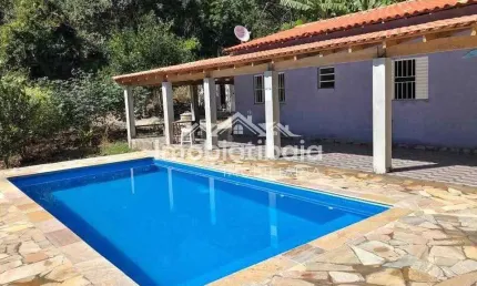 Chácara / sítio com 3 quartos à venda na Rua Vinte e Quatro, Vitória Régia, Atibaia