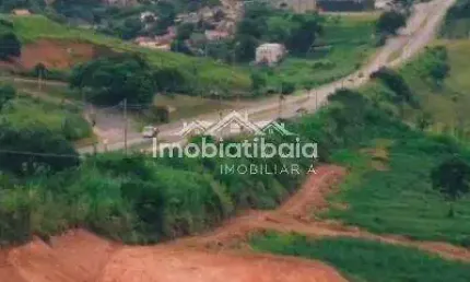 Terreno à venda as margens da rodovia em Piracaia - 17.000m²