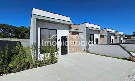 Casa à venda em condomínio village - Chácaras Maringa em Atibaia - 197m²