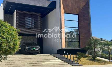 Casa no cond. Granville - Atibaia - Venda e locação - 525m²