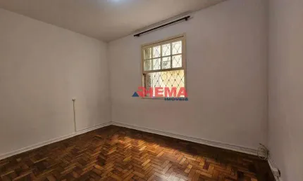 Apartamento com 2 dormitórios à venda, 66 m² por R$ 330.000,00 - Gonzaga - Santos/SP