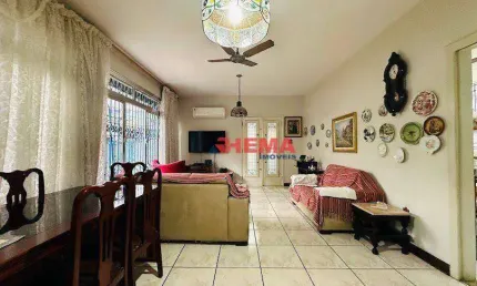 Sobrado com 3 dormitórios à venda, 149 m² por R$ 1.300.000,00 - Ponta da Praia - Santos/SP