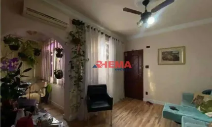 Apartamento com 2 dormitórios à venda, 69 m² por R$ 370.000,00 - Embaré - Santos/SP