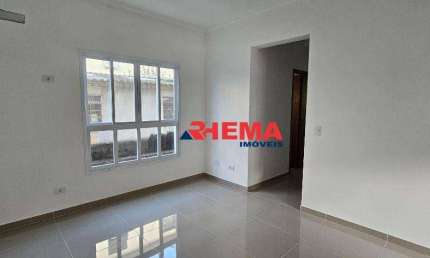 Sobrado com 2 dormitórios à venda, 103 m² por R$ 721.000,00 - Marapé - Santos/SP