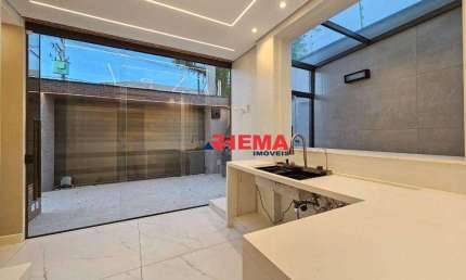 Sobrado com 3 dormitórios à venda, 220 m² por R$ 3.200.000,00 - Campo Grande - Santos/SP