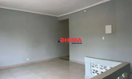 Sobrado com 2 dormitórios para alugar, 130 m² por R$ 3.500,01/ano - Vila Mathias - Santos/SP