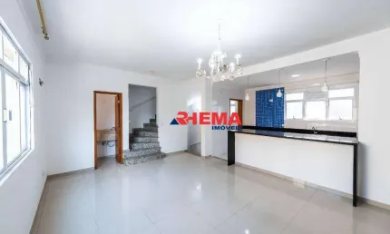 Casa com 3 dormitórios para alugar, 136 m² por R$ 6.000,01/mês - Boqueirão - Santos/SP