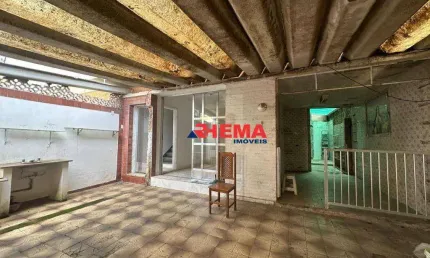 Sobrado com 3 dormitórios à venda, 144 m² por R$ 520.000,00 - Embaré - Santos/SP