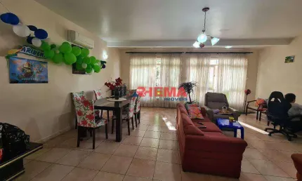 Sobrado com 3 dormitórios à venda, 161 m² por R$ 980.000,00 - Embaré - Santos/SP