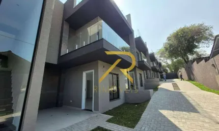 Sobrado à venda, 145 m² por R$ 649.000,00 - Boqueirão - Curitiba/PR