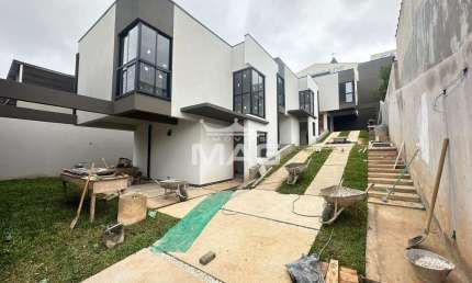 Casa em condomínio fechado com 3 quartos à venda na Nossa Sra do Rocio, 223, Santa Cândida, Curitiba por R$ 563.000