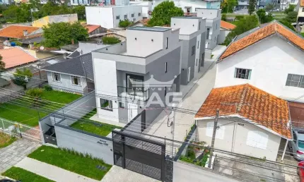 Casa com 3 quartos à venda na Rua Joaquim Amaral, 1302, Jardim das Américas, Curitiba por R$ 799.000
