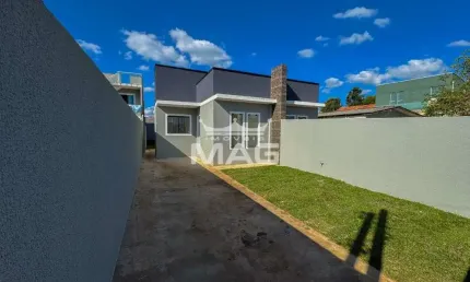 Casa com 3 quartos à venda na Sapopema, 201, Guaraituba, Colombo por R$ 364.900