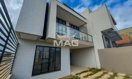 Casa com 3 quartos à venda na Padre Gustavo Gian Pietro, 174, Centro, Quatro Barras por R$ 749.900
