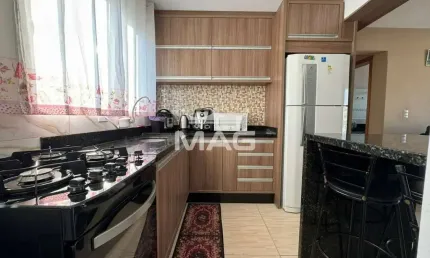 Apartamento com 2 quartos à venda na Avenida Confúcio, 756, Atuba, Colombo por R$ 225.000
