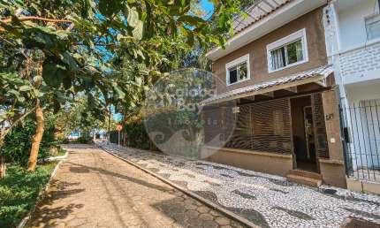 Casa com 2 quartos à venda em Caiobá, Matinhos 
