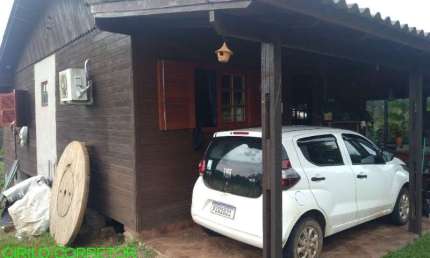 Chácara / sítio com 2 quartos à venda na Estrada Geral Calafate, s/n, Zona Rural, Montenegro, 291 m2 por R$ 800.000