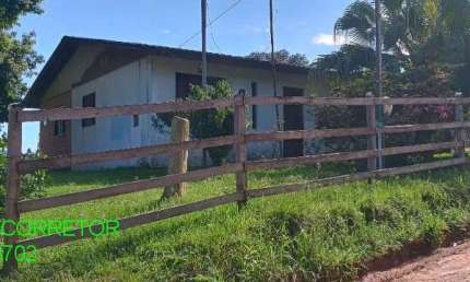 Chácara / sítio com 3 quartos à venda na Estrada Geral da Vendinha, s/n, Vendinha, Montenegro, 181 m2 por R$ 350.000