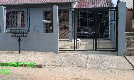 Casa com 2 quartos à venda na Rua Mirocalices, 111, Estação, Montenegro, 131 m2 por R$ 371.000