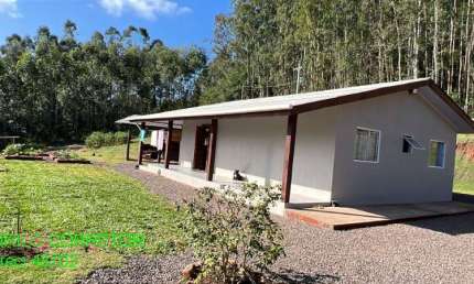 Chácara / sítio com 3 quartos à venda na Estr. Geral Linha Catarina, s/n, Costa da Serra, Montenegro, 100 m2 por R$ 370.000