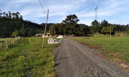 Área de terra com 17,00 ha - Capela de Santana – 713