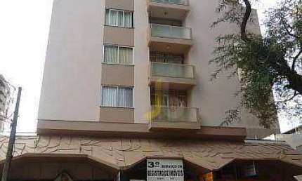 Apartamento com 3 dormitórios à venda, 101 m² por R$ 470.000,00 - Centro - Cascavel/PR