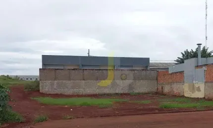 Terreno à venda, 180 m² por R$ 110.000 - Barcelona - Cascavel/PR