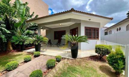 Casa com 3 quartos à venda na Rua Academia, 1283, Universitário, Cascavel