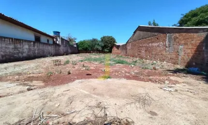 Terreno à venda na Rua Emília Galafassi, 173, São Cristóvão, Cascavel