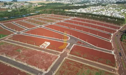 TROPICAL 4 LOTES PARCELADOS DIREITO COM A LOTEADORA